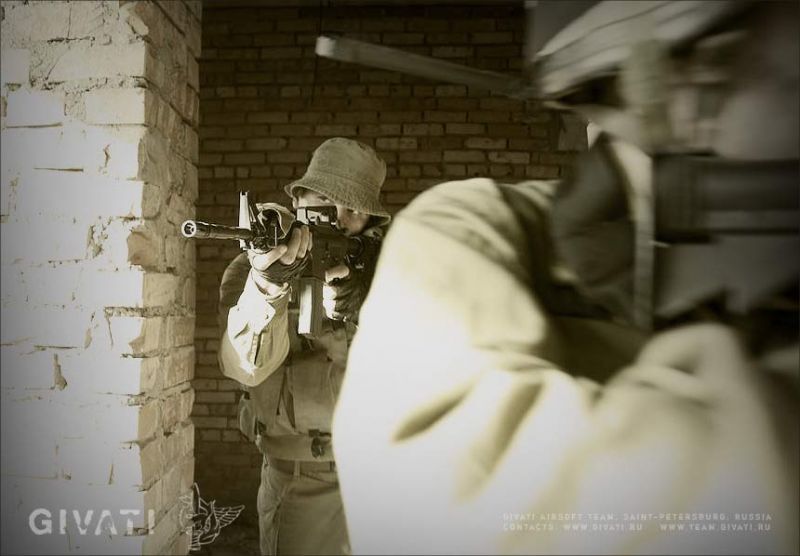 Файл:Страйкбол Санкт-Петербург Гивати 2009 24.jpg